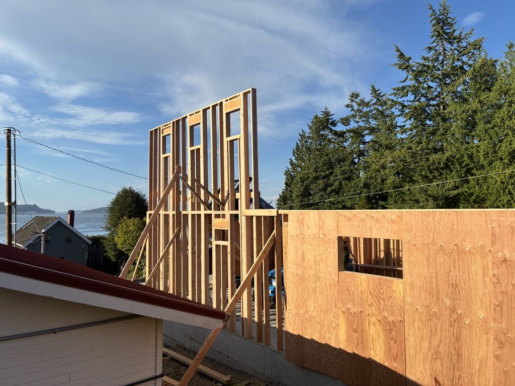 Balloon framing on a Poulsbo new build